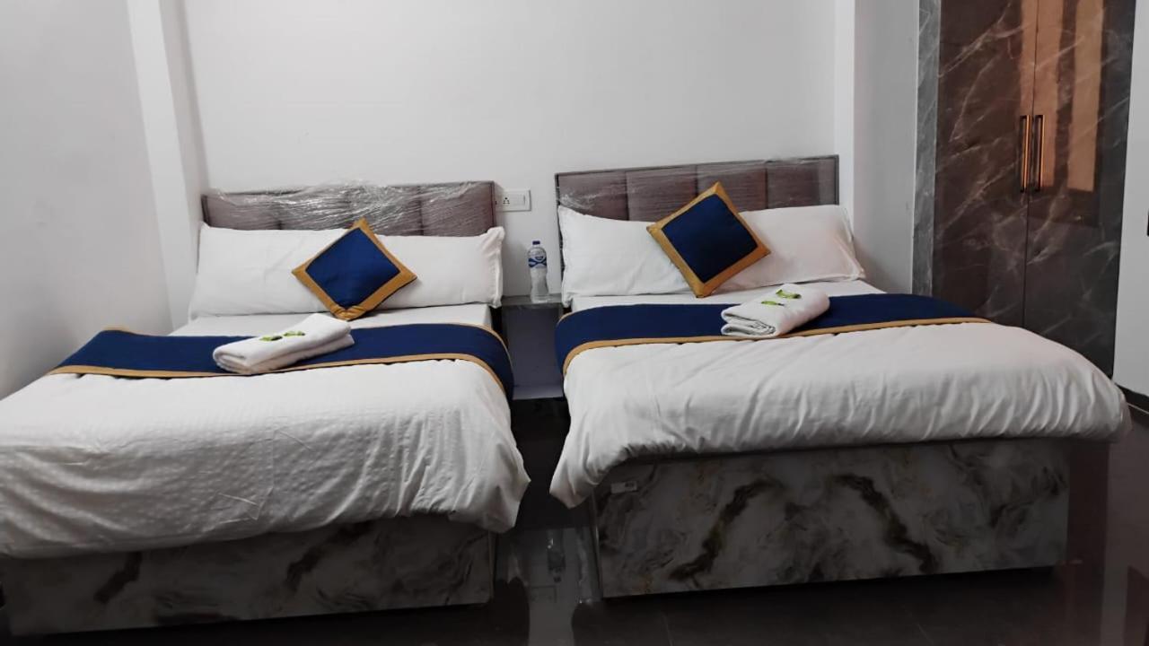 Chandrakala Residency Paying Guest House Near Kashi Vishwanath Temple And Ganga Ghats — Photos 3